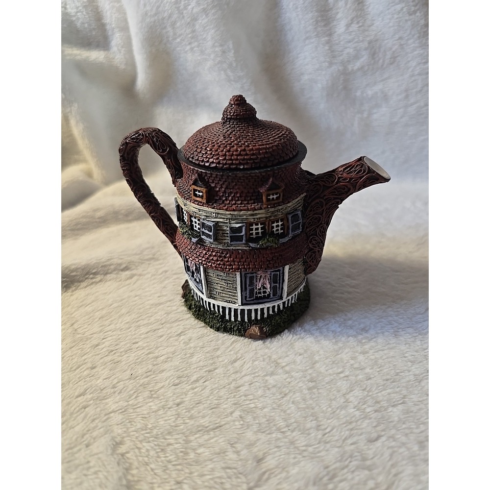 Hometown Teapot Cottage House Figurine Tea Pot Home Town Quill for Sale Shop